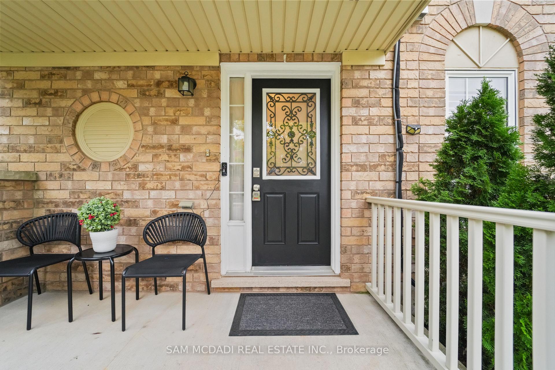 Photo 3 of 917 Burrows Gate, Milton, Coates — HOMEH