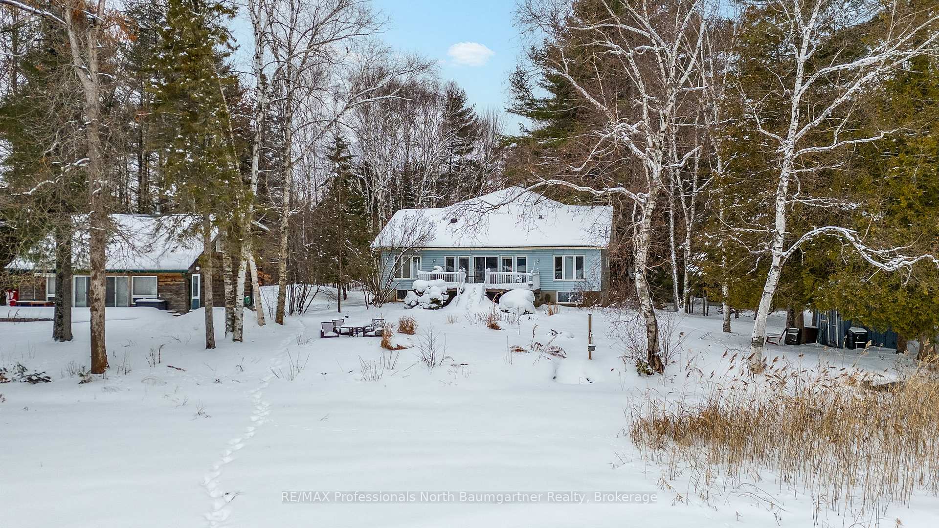 Photo 6 of 1015 Blackberry Lane, Minden Hills, Minden — HOMEH