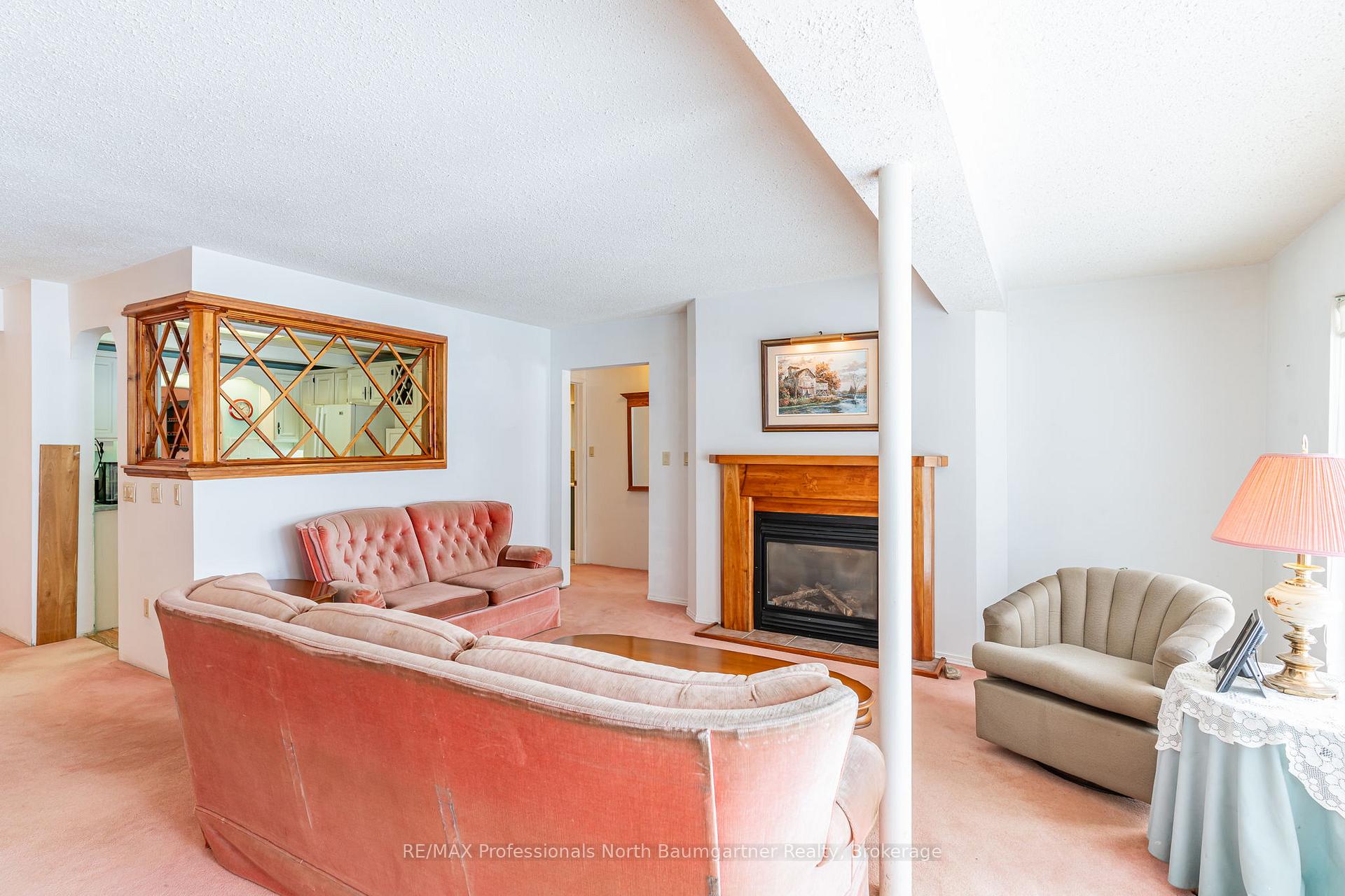 Photo 31 of 1015 Blackberry Lane, Minden Hills, Minden — HOMEH