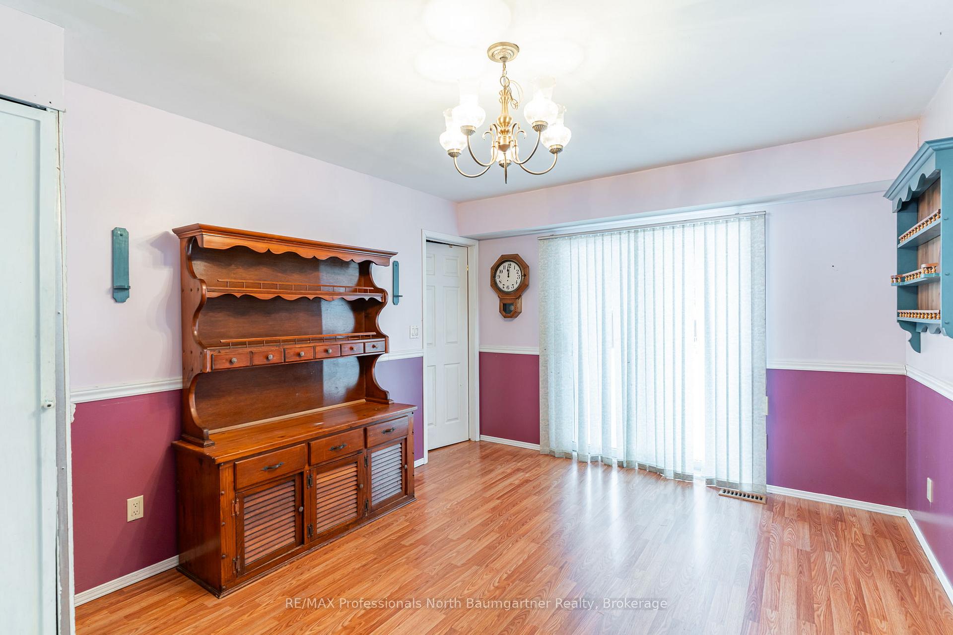 Photo 12 of 1015 Blackberry Lane, Minden Hills, Minden — HOMEH