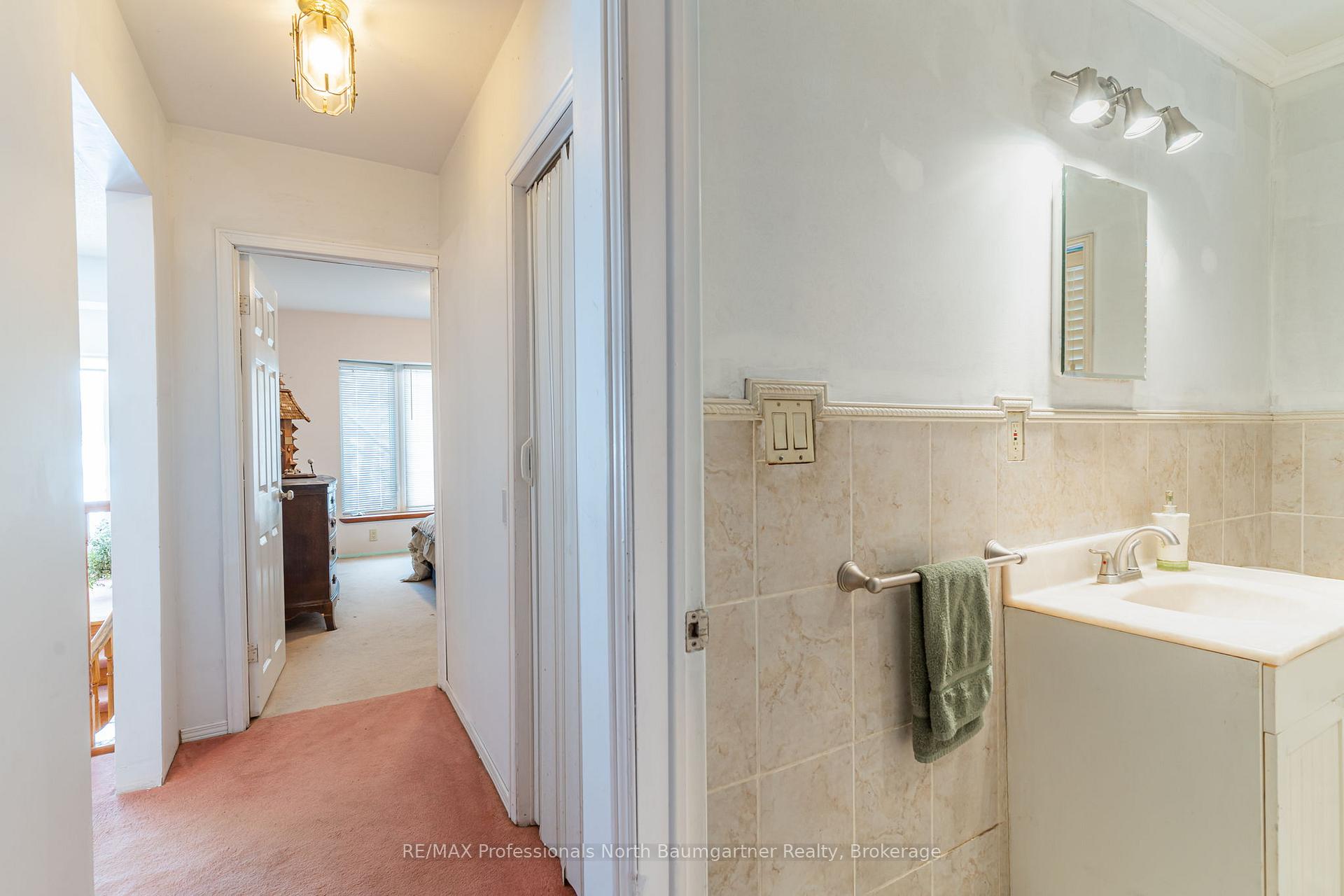 Photo 2 of 1015 Blackberry Lane, Minden Hills, Minden — HOMEH