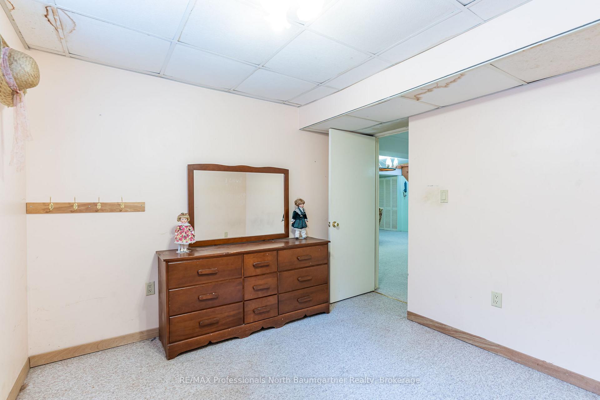 Photo 14 of 1015 Blackberry Lane, Minden Hills, Minden — HOMEH