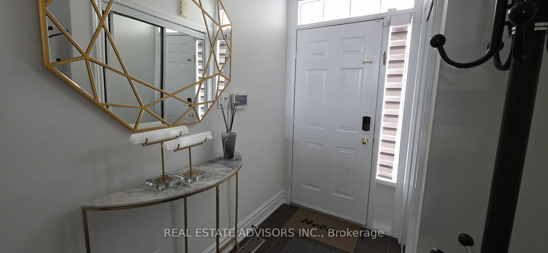Photo 8 of Unit 39, 165 Fieldstone Drive, Vaughan, East Woodbridge — HOMEH