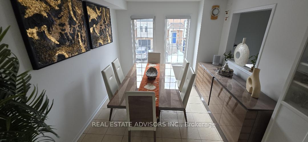 Photo 10 of Unit 39, 165 Fieldstone Drive, Vaughan, East Woodbridge — HOMEH