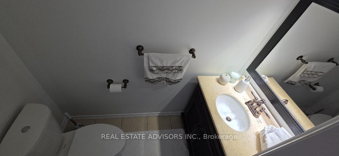Photo 9 of Unit 39, 165 Fieldstone Drive, Vaughan, East Woodbridge — HOMEH