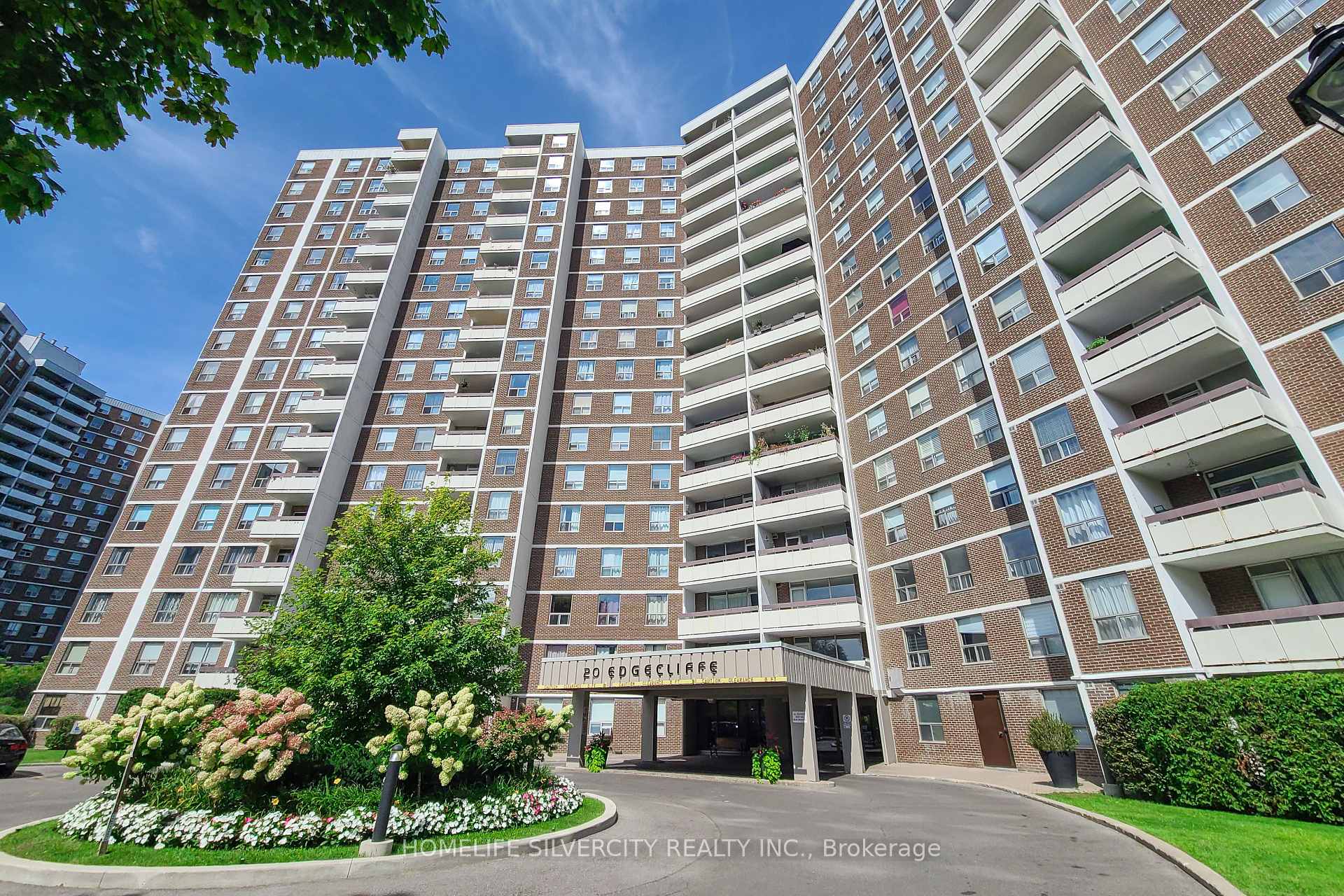 Photo 1 of Unit 105, 20 Edgecliff Golfway, Toronto, Flemingdon Park — HOMEH