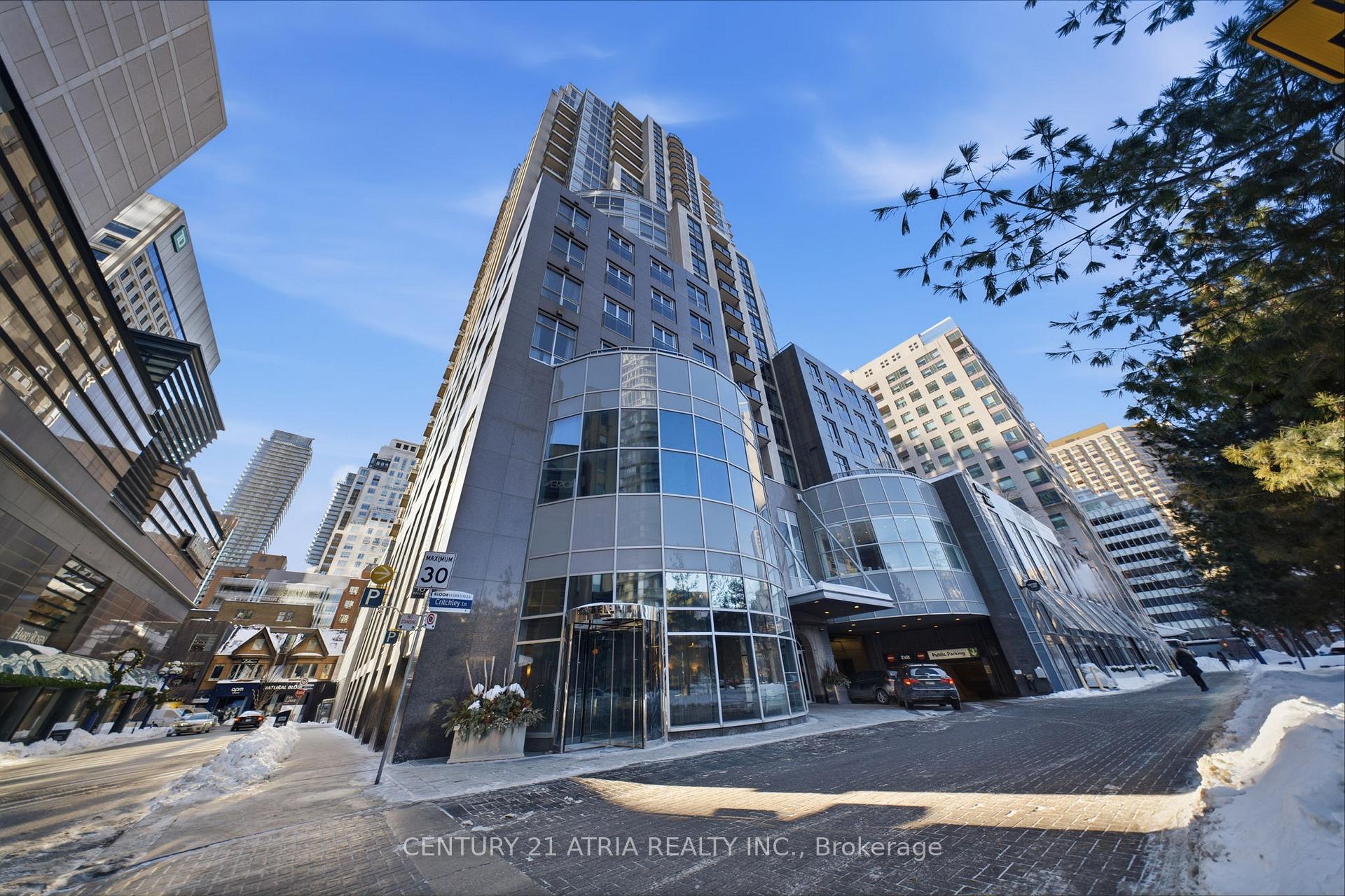 Front of Unit 603, 10 Bellair Street