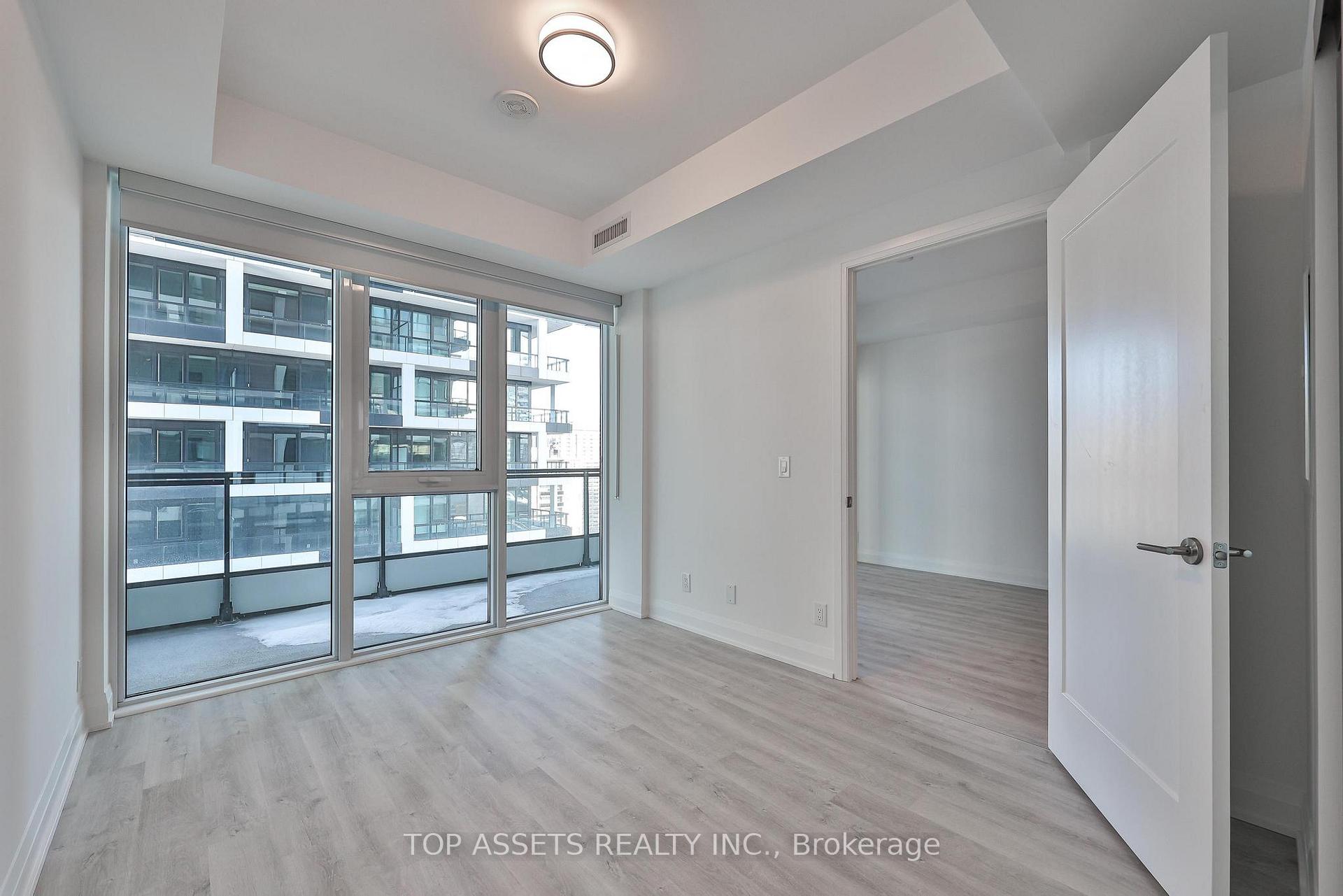 Photo 10 of Unit 1701, 65 Broadway Avenue, Toronto, Mount Pleasant West — HOMEH