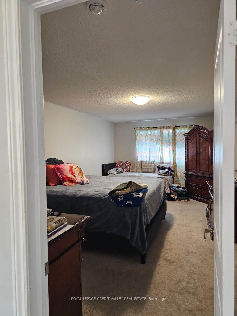 Photo 12 of 146 Werry Avenue, Southgate — HOMEH