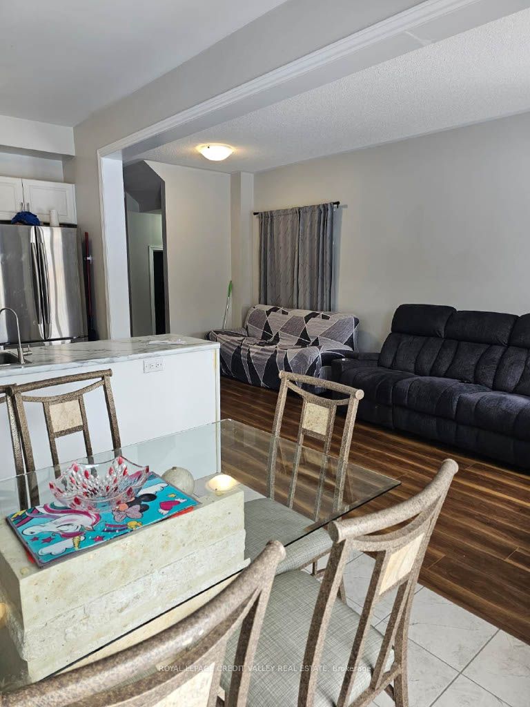 Photo 23 of 146 Werry Avenue, Southgate — HOMEH