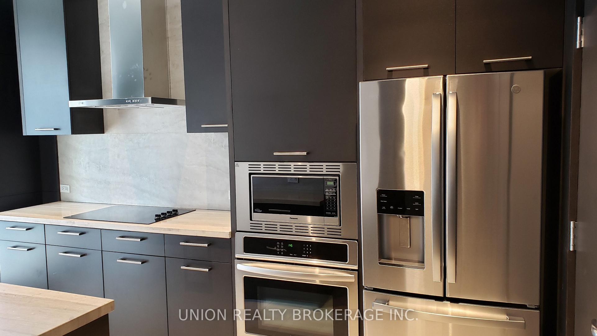 Photo 15 of Unit 303, 2221 Yonge Street, Toronto, Mount Pleasant West — HOMEH