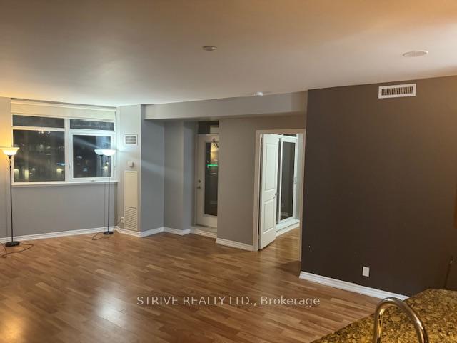 Photo 17 of Unit 417, 9225 Jane Street, Vaughan, Maple — HOMEH