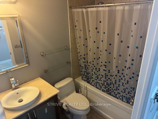 Photo 21 of Unit 417, 9225 Jane Street, Vaughan, Maple — HOMEH