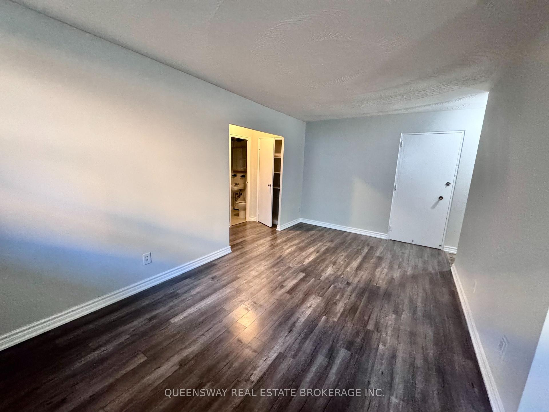 Photo 4 of 3-333 Gibb Street, Oshawa, Vanier — HOMEH