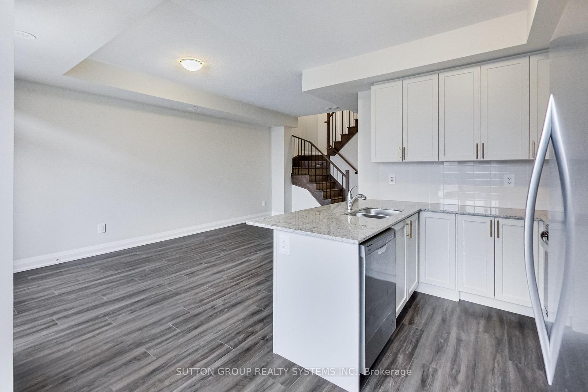 Photo 2 of Unit 114, 1581 Rose Way, Milton, Cobban — HOMEH