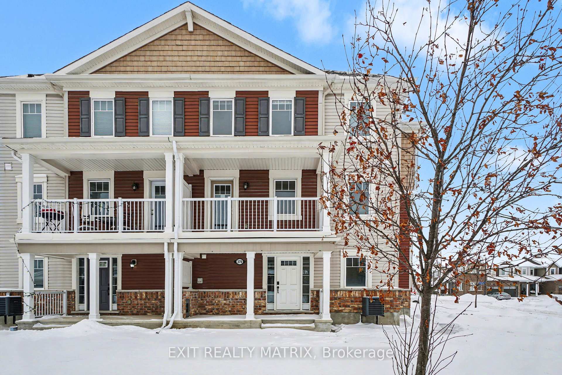 Front of 370 Willow Aster Circle