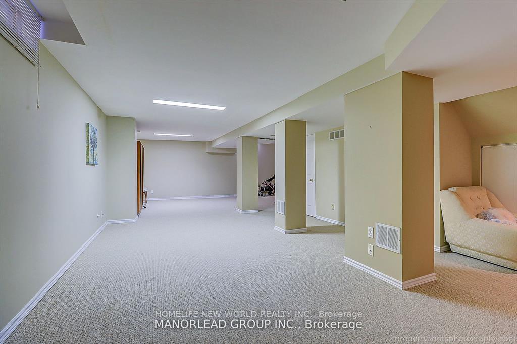 Photo 16 of 25 Forbes Crescent, Markham, Milliken Mills East — HOMEH