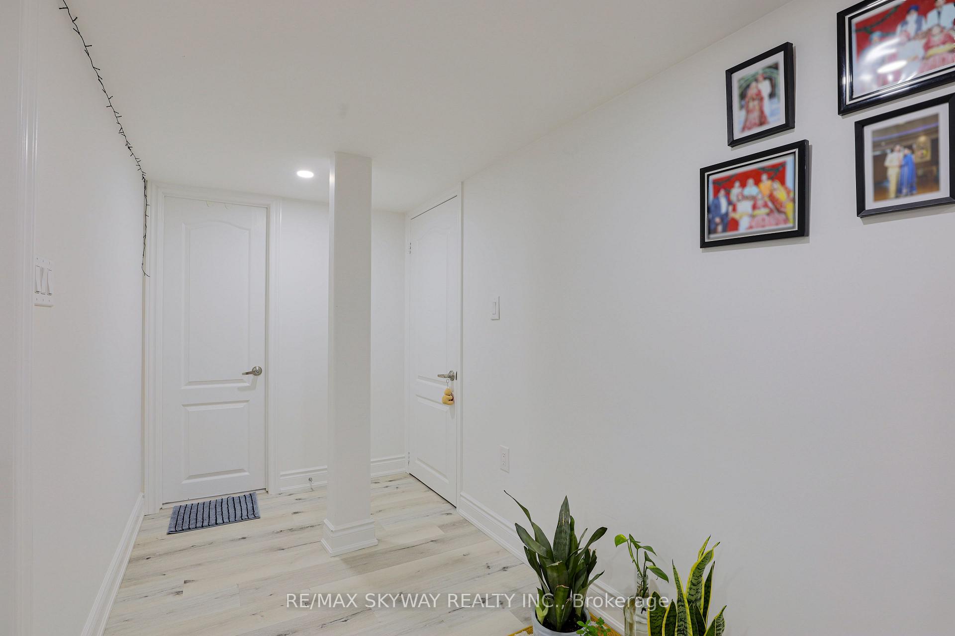 Photo 45 of 379 Valleyway Drive, Brampton, Credit Valley — HOMEH