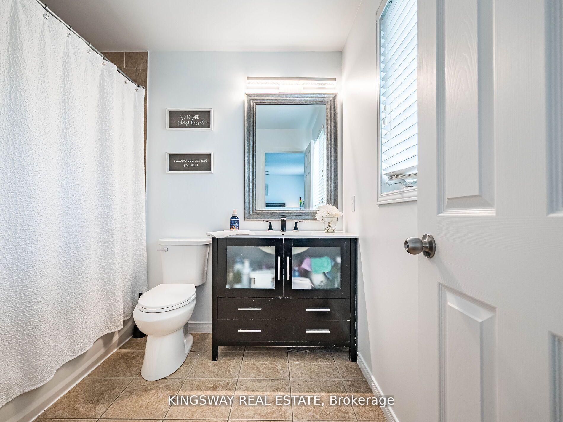 Photo 12 of 278 Southbrook Drive, Hamilton, Binbrook — HOMEH