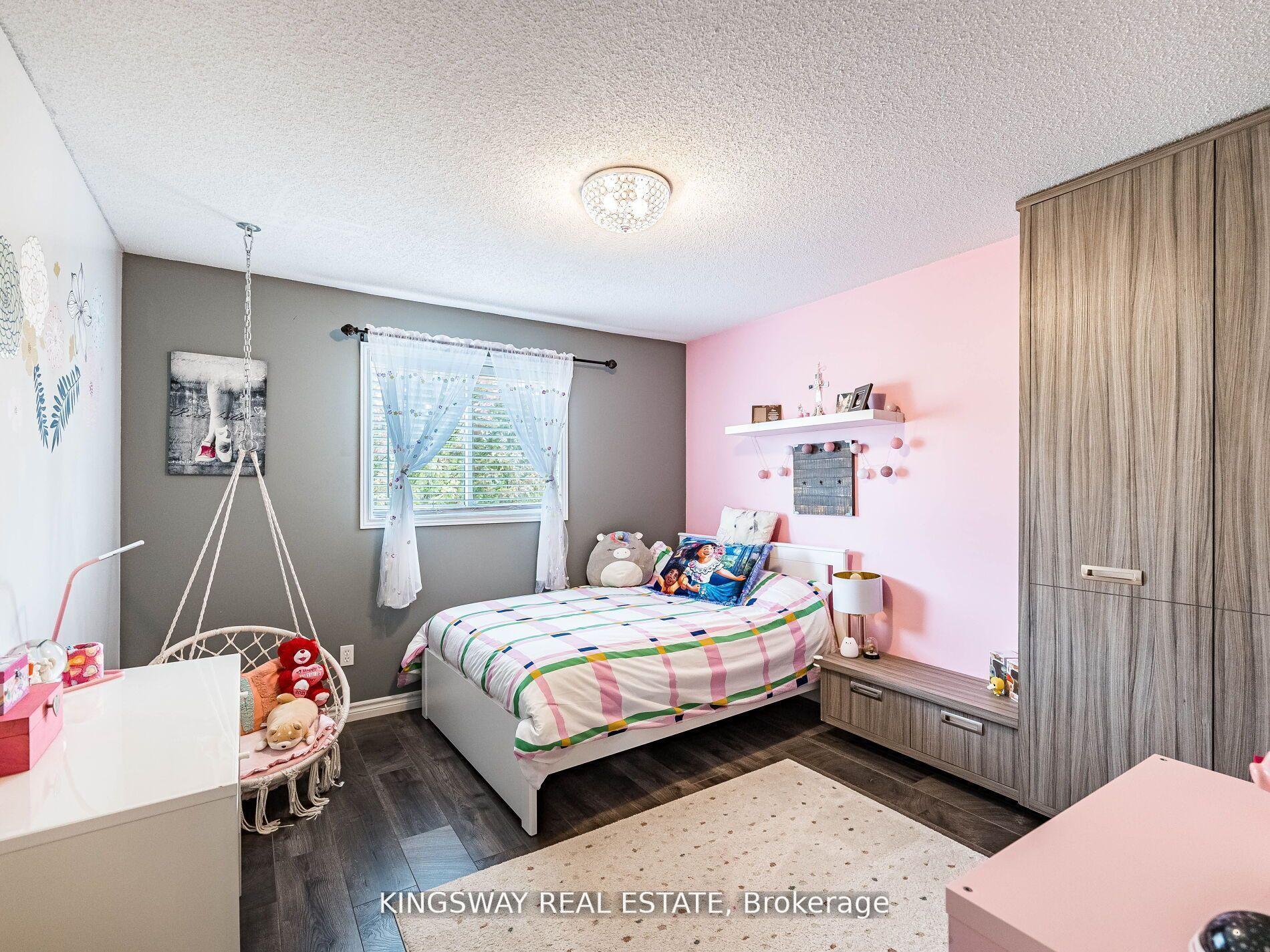 Photo 13 of 278 Southbrook Drive, Hamilton, Binbrook — HOMEH