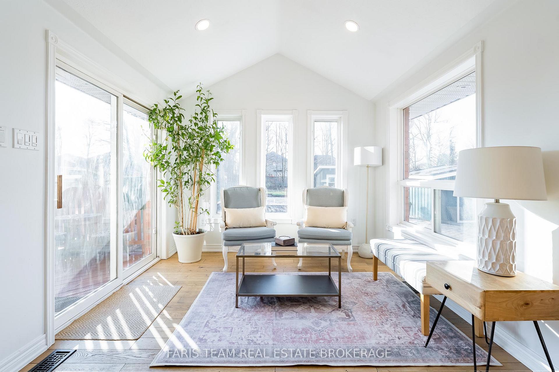 Photo 13 of 2040 Lea Road, Innisfil, Alcona — HOMEH