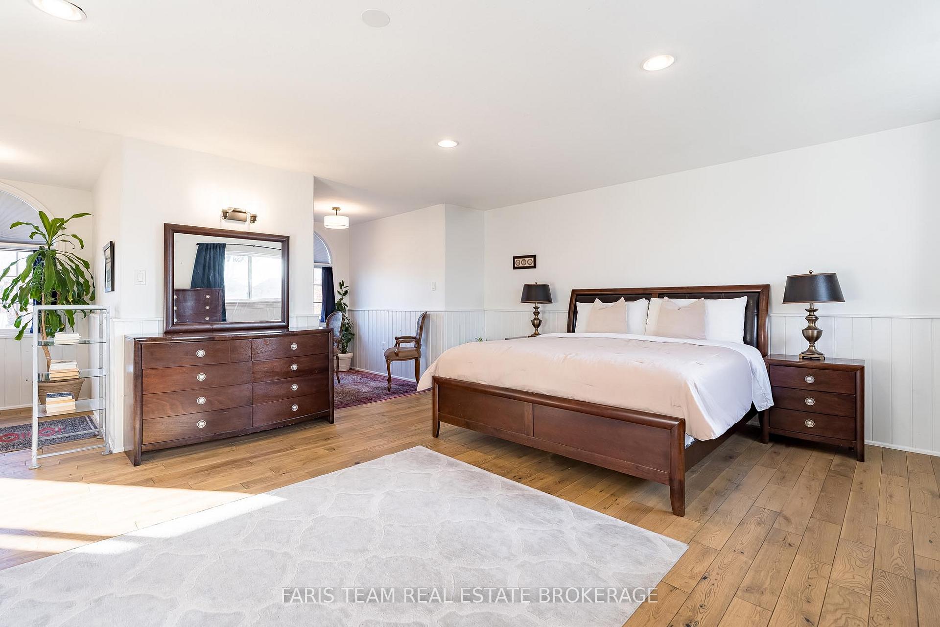 Photo 24 of 2040 Lea Road, Innisfil, Alcona — HOMEH
