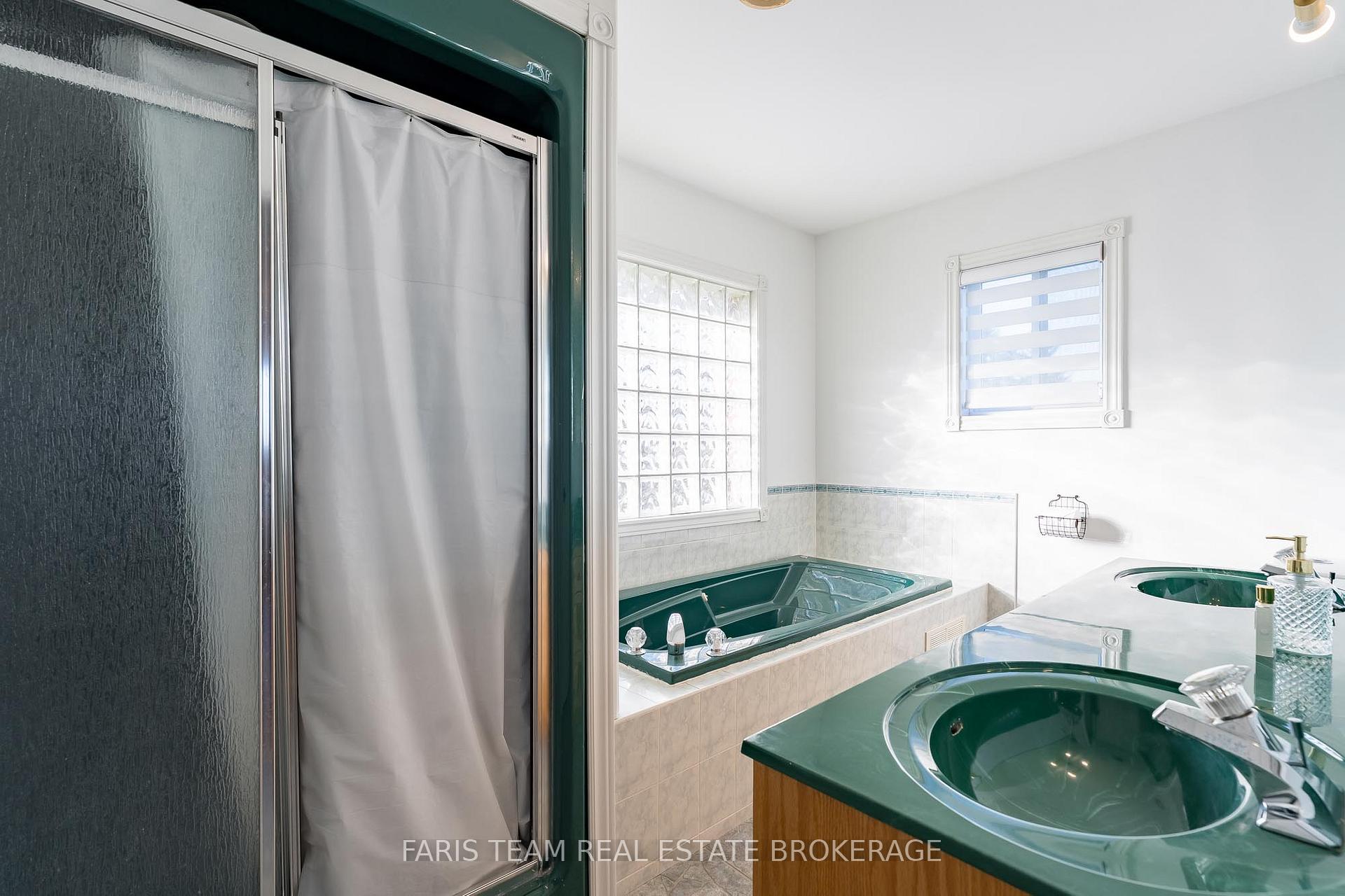 Photo 9 of 2040 Lea Road, Innisfil, Alcona — HOMEH