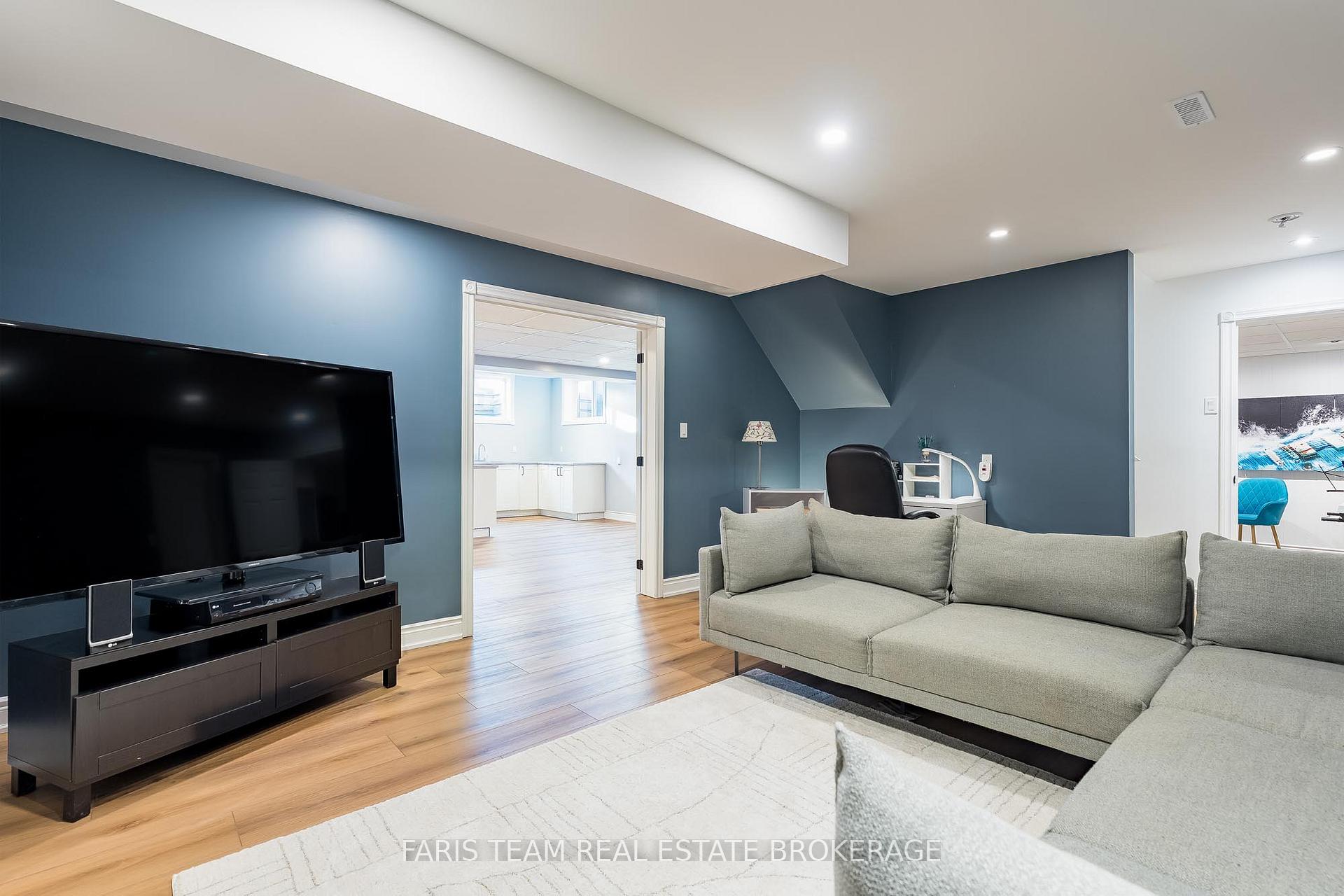 Photo 34 of 2040 Lea Road, Innisfil, Alcona — HOMEH