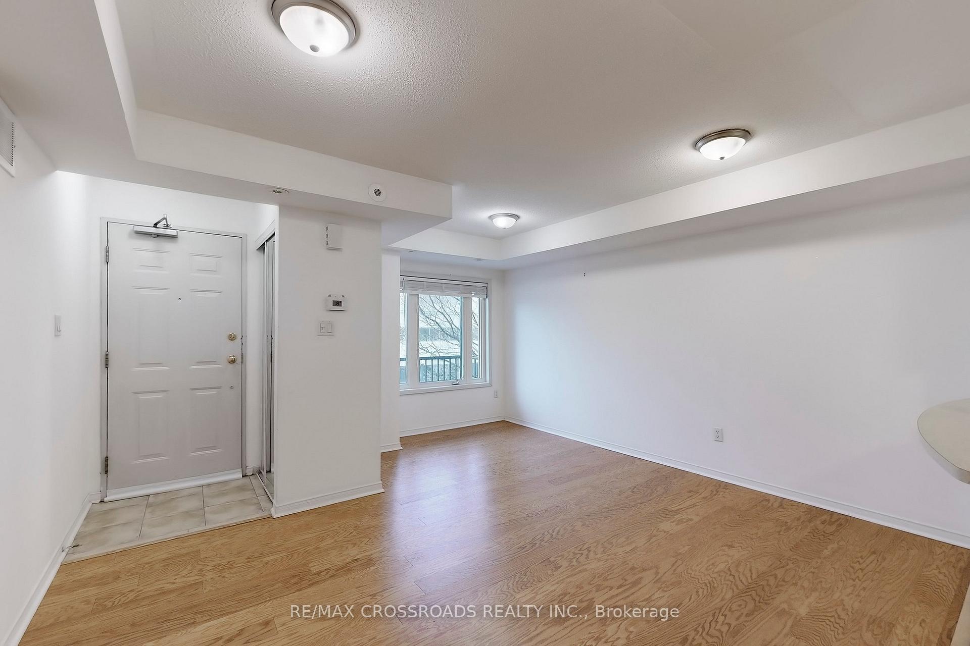 Photo 8 of Unit 203, 308 John Street, Markham, Aileen-Willowbrook — HOMEH