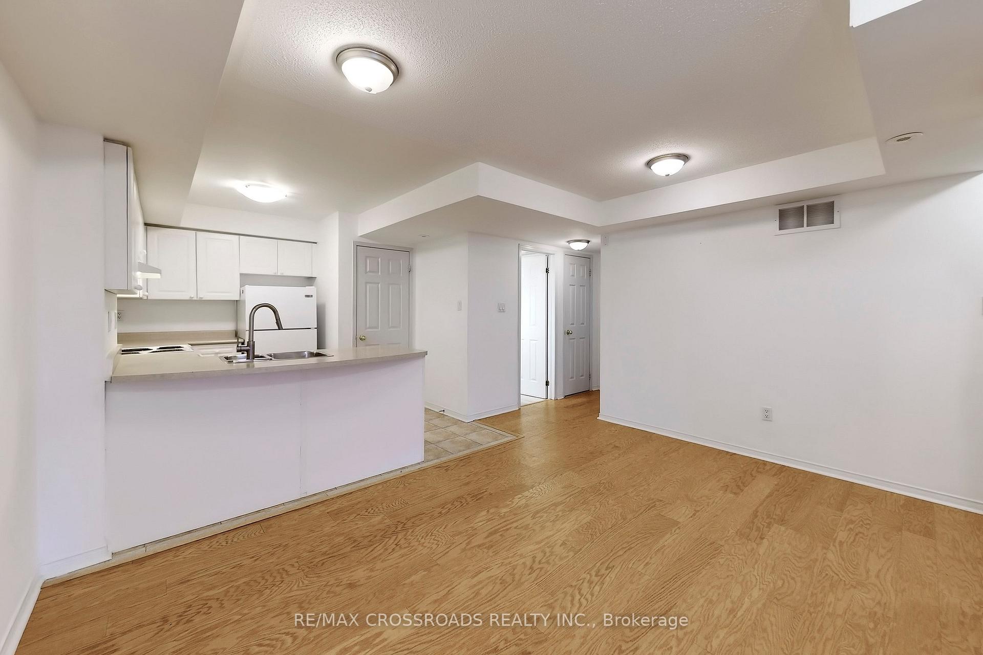 Photo 2 of Unit 203, 308 John Street, Markham, Aileen-Willowbrook — HOMEH