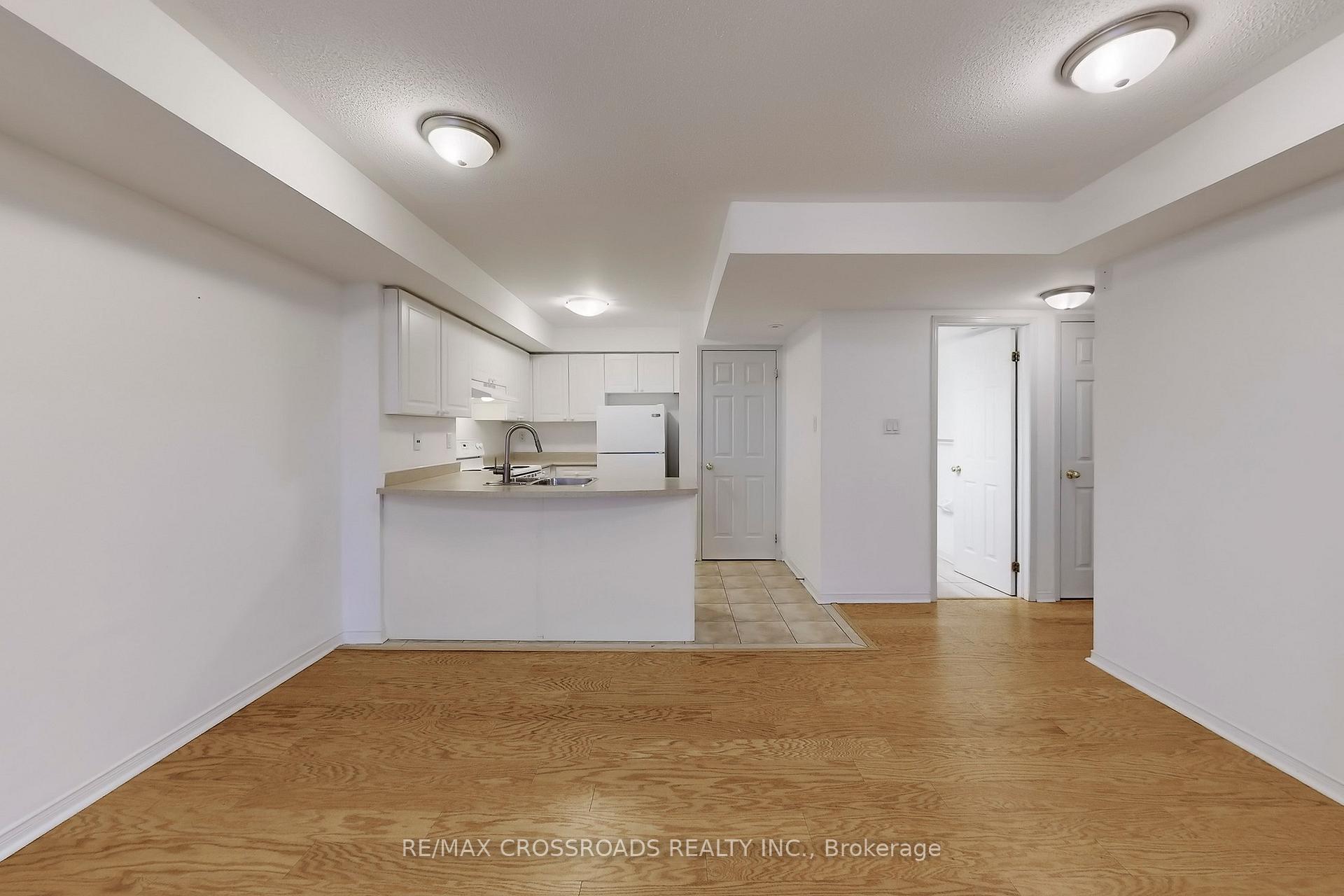 Photo 3 of Unit 203, 308 John Street, Markham, Aileen-Willowbrook — HOMEH