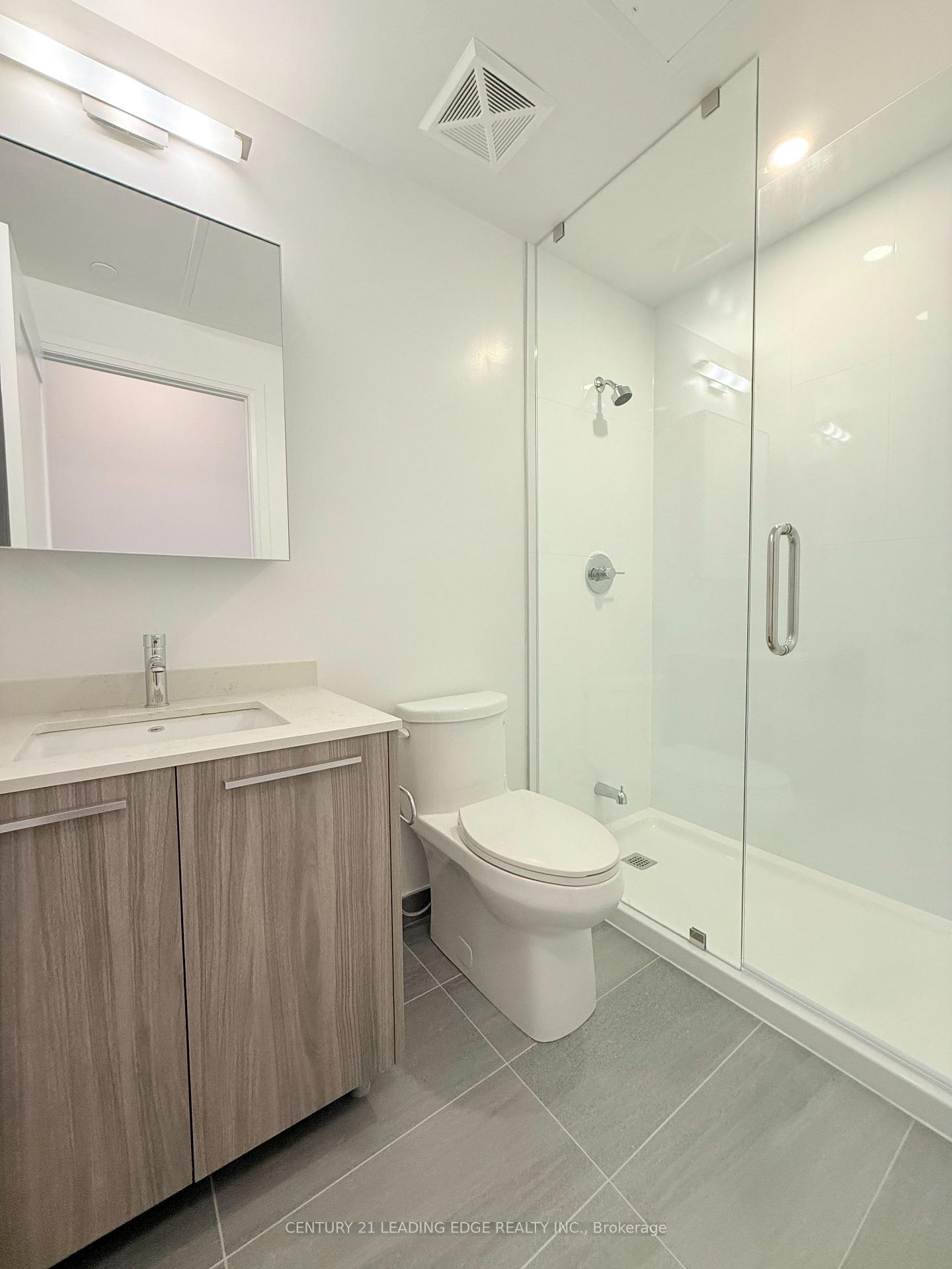 Photo 6 of Unit 501, 65 Broadway Avenue, Toronto, Mount Pleasant West — HOMEH