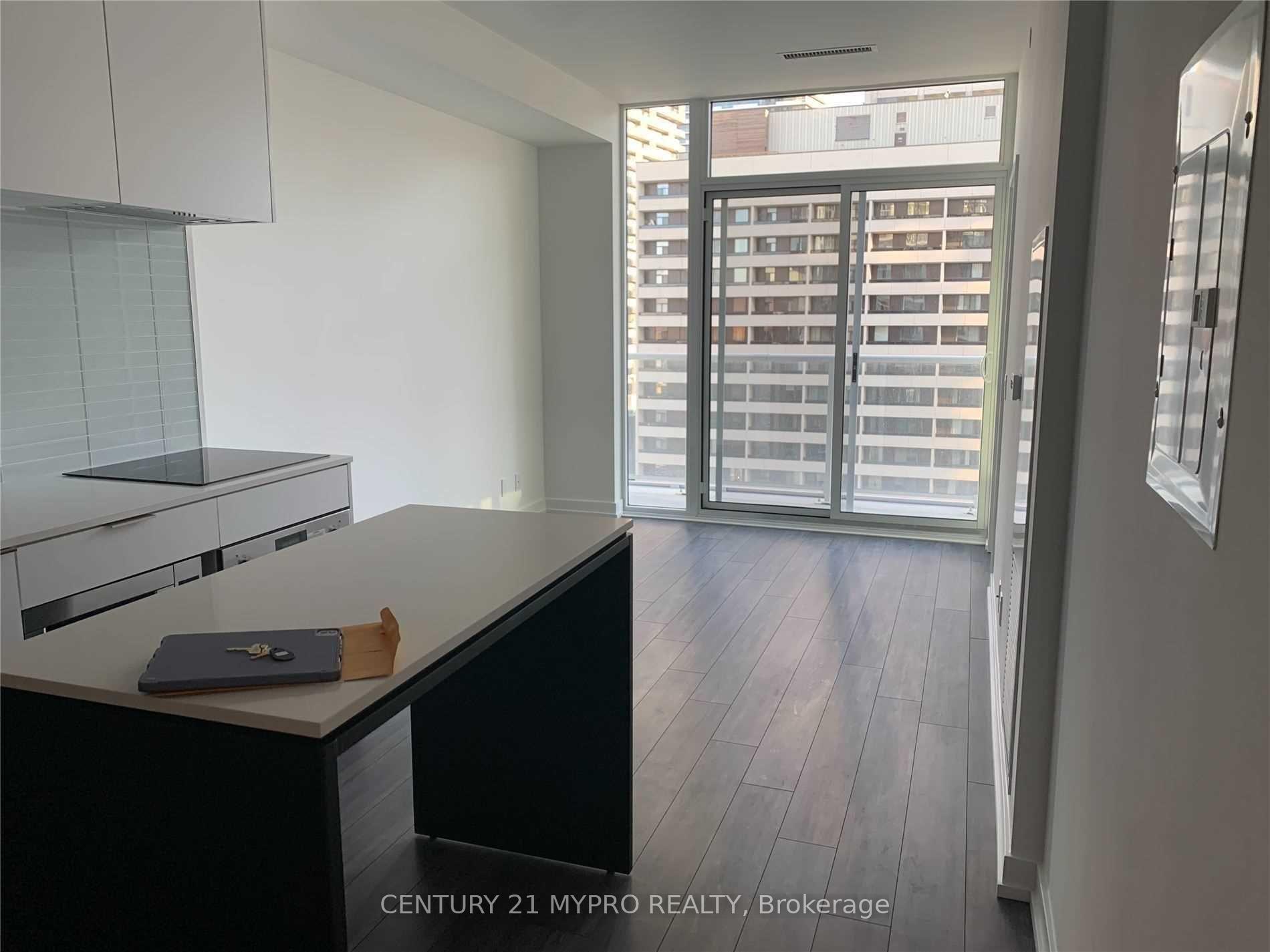 Photo 16 of Unit 1017, 33 Helendale Avenue, Toronto, Yonge-Eglinton — HOMEH