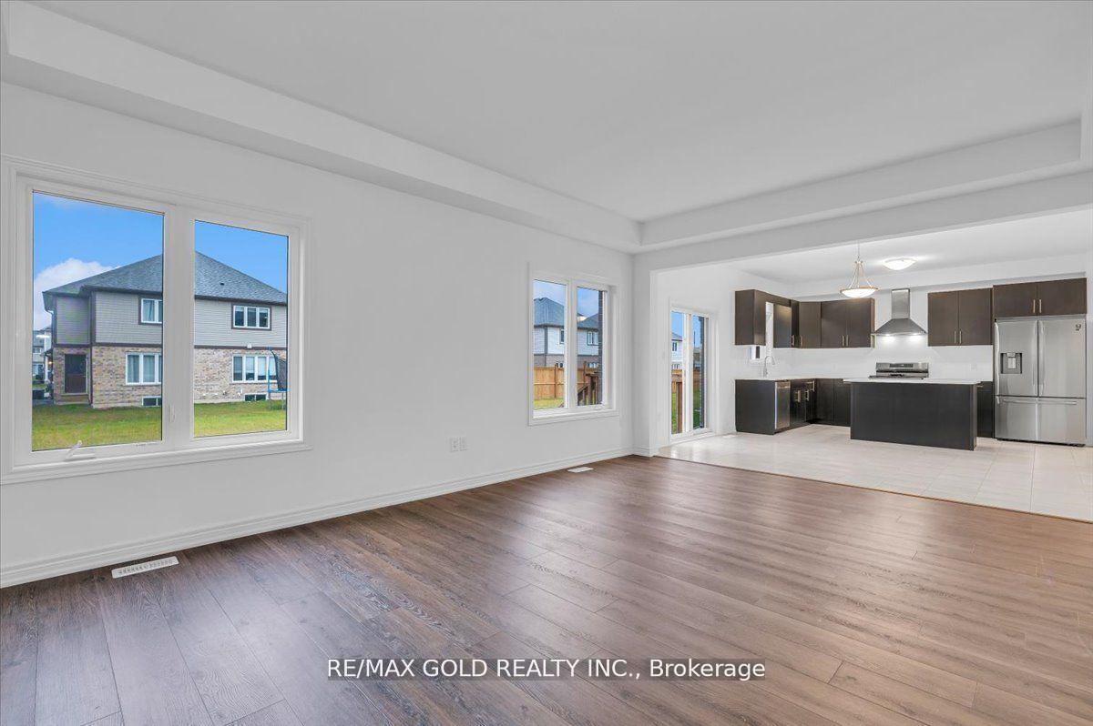Photo 11 of 4391 Willick Road, Niagara Falls, Lyons Creek — HOMEH