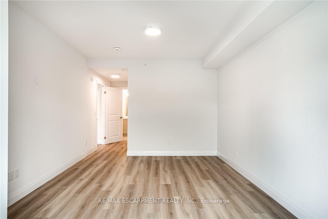 Photo 23 of Unit 307, 153 Wilson Street W, Hamilton, Ancaster — HOMEH