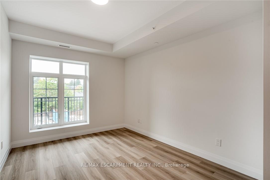 Photo 24 of Unit 307, 153 Wilson Street W, Hamilton, Ancaster — HOMEH