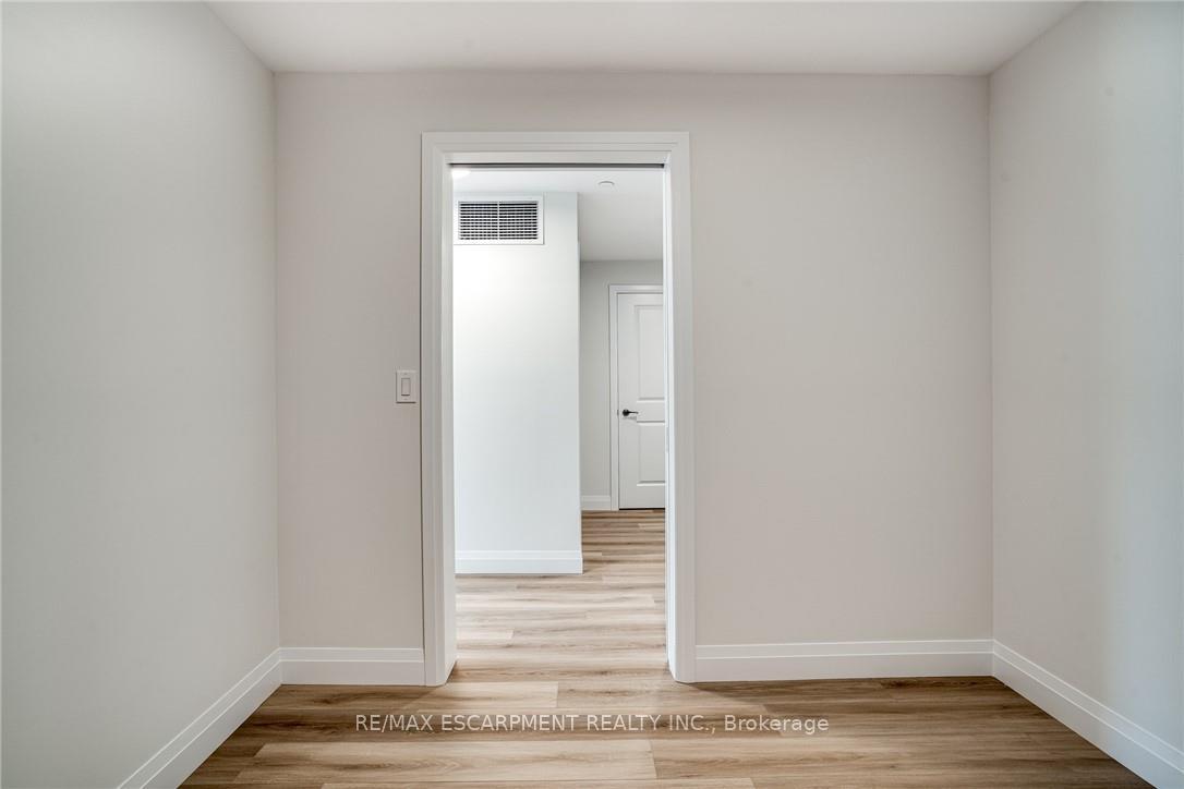 Photo 29 of Unit 307, 153 Wilson Street W, Hamilton, Ancaster — HOMEH