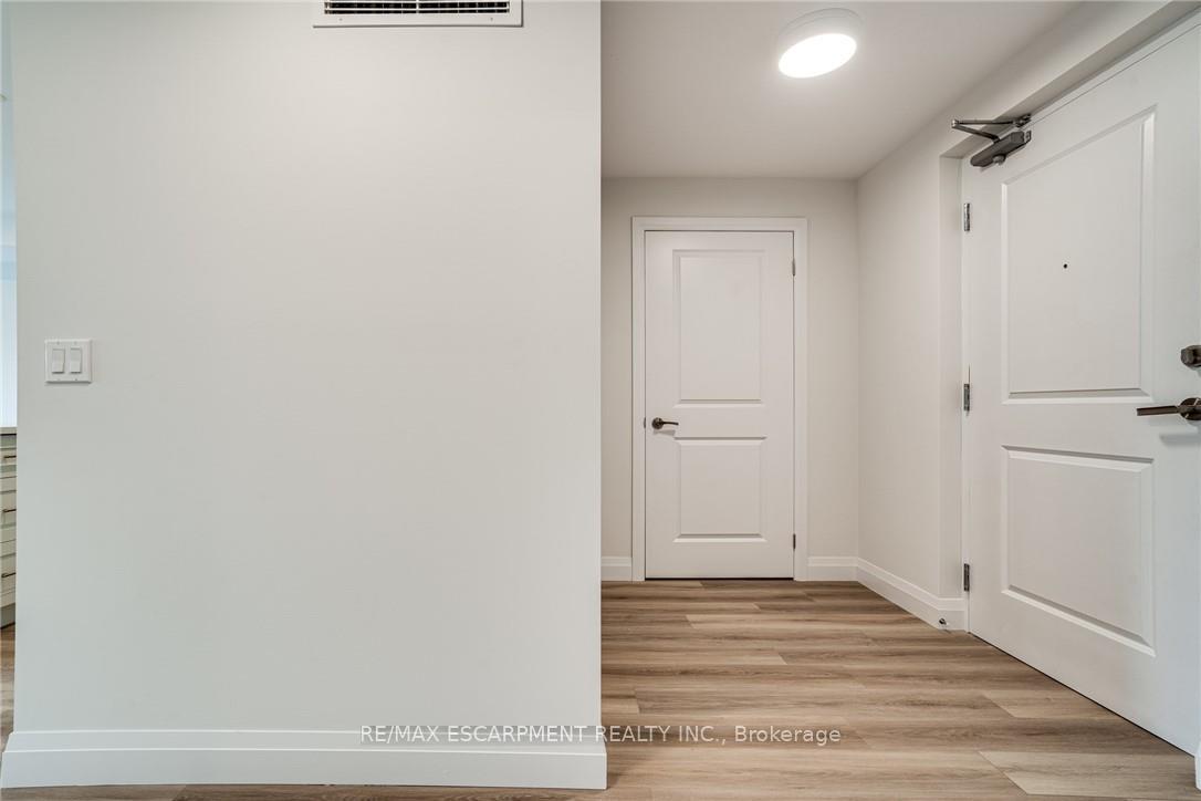 Photo 33 of Unit 307, 153 Wilson Street W, Hamilton, Ancaster — HOMEH