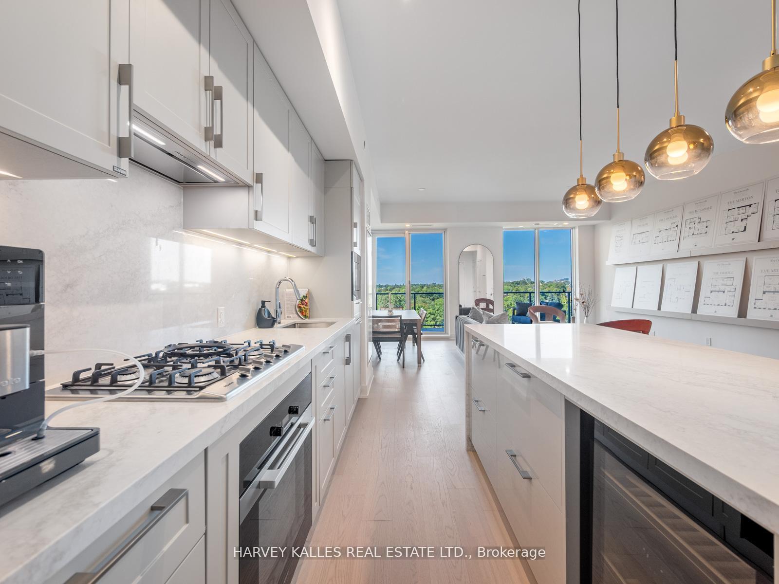 Photo 37 of Unit 1003, 8 Manor Road W, Toronto, Yonge-Eglinton — HOMEH