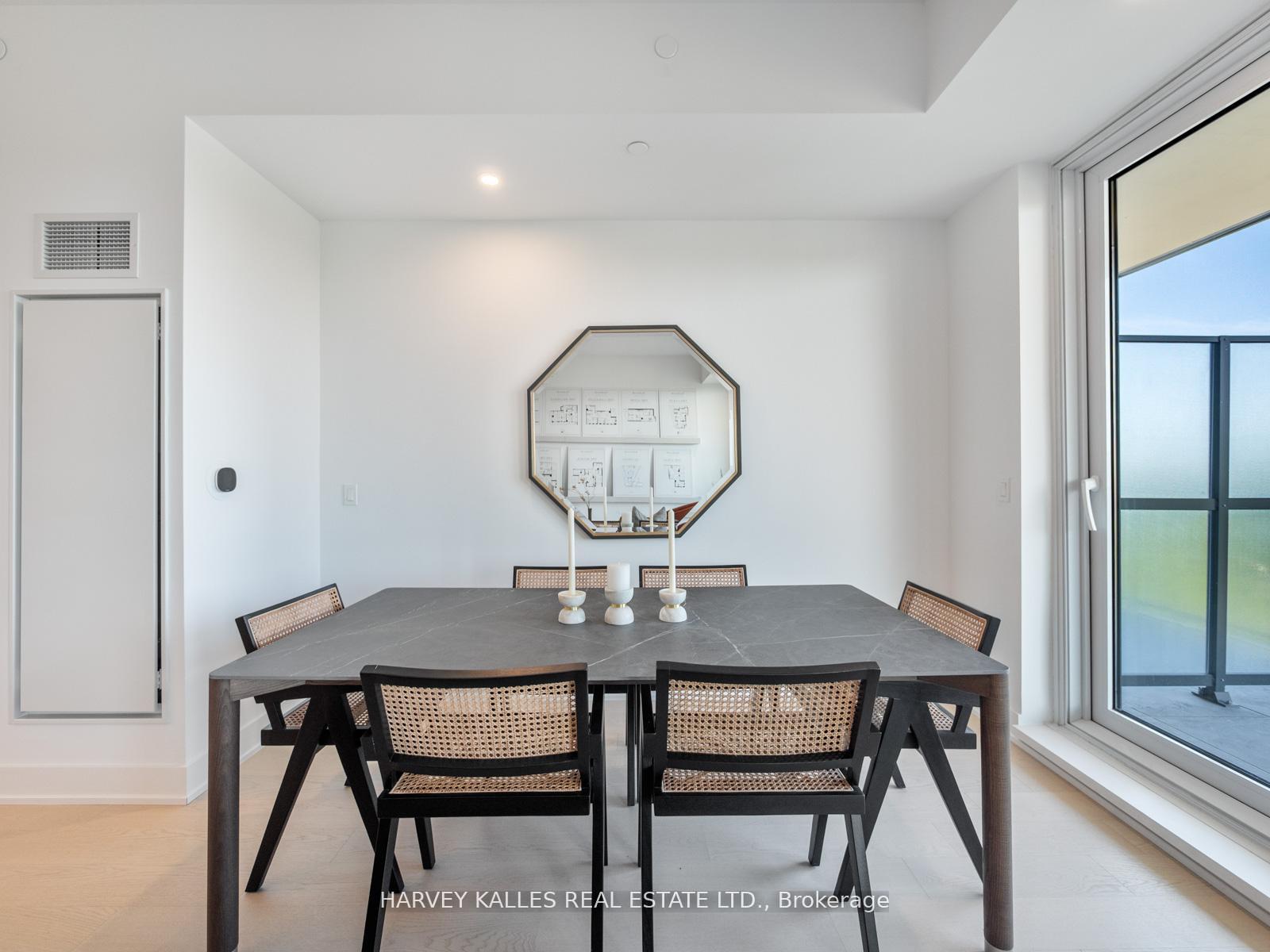 Photo 16 of Unit 1003, 8 Manor Road W, Toronto, Yonge-Eglinton — HOMEH