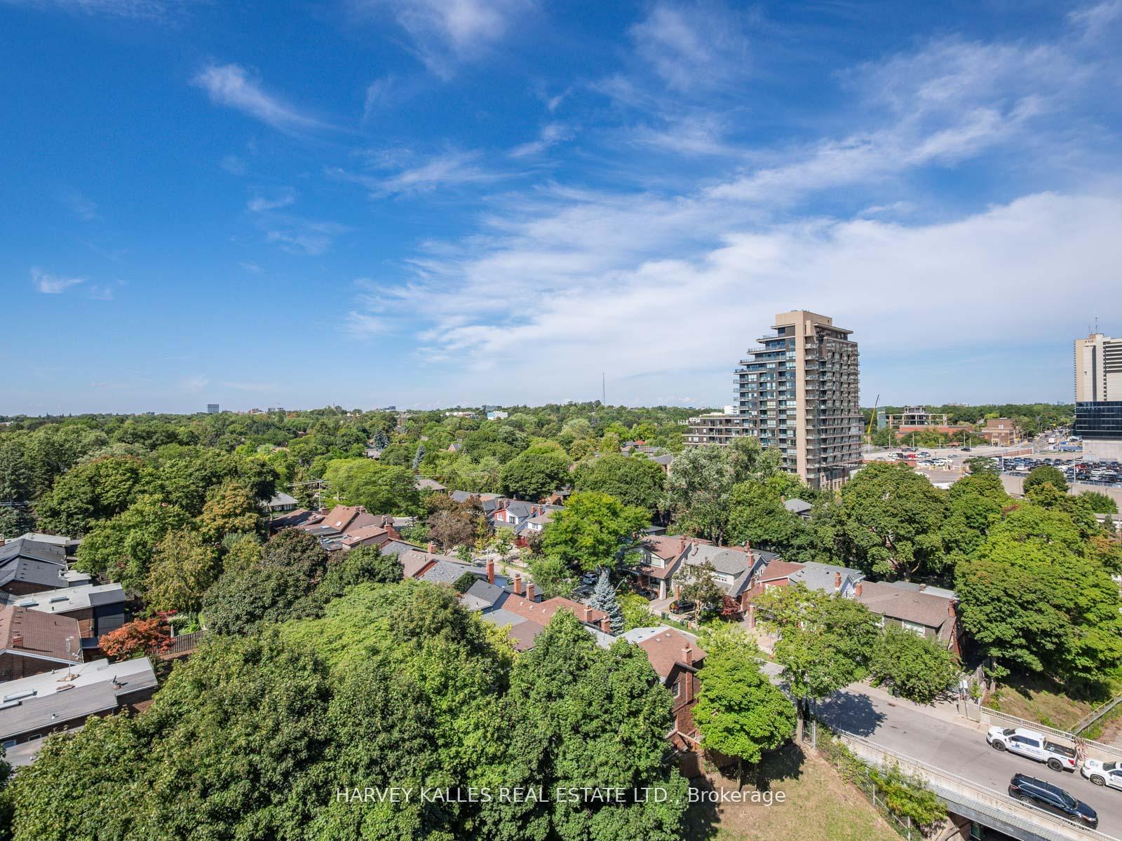 Photo 12 of Unit 1003, 8 Manor Road W, Toronto, Yonge-Eglinton — HOMEH
