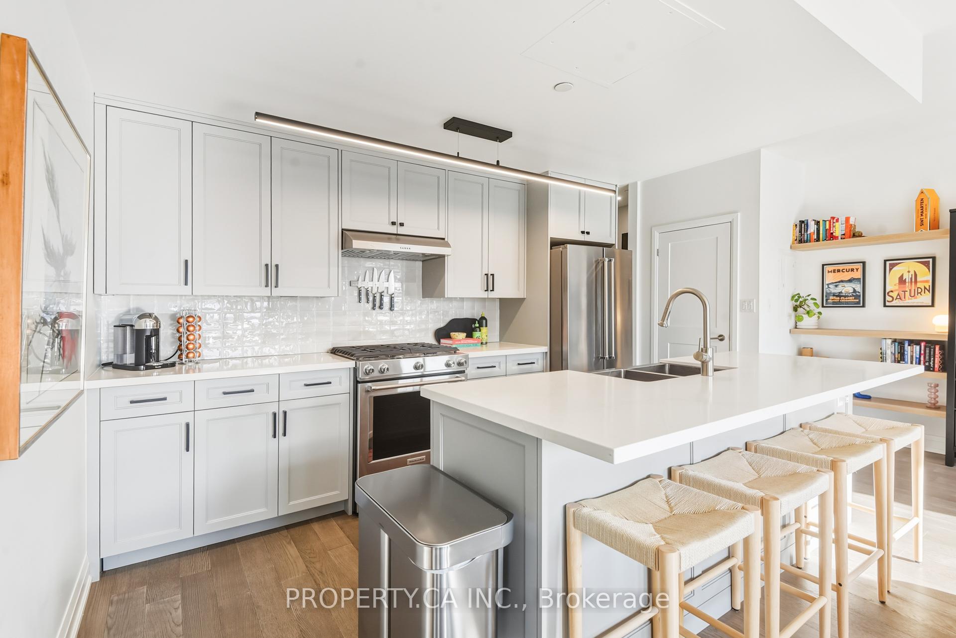 Photo 5 of Unit Th3, 100 Coxwell Avenue, Toronto, Greenwood-Coxwell — HOMEH