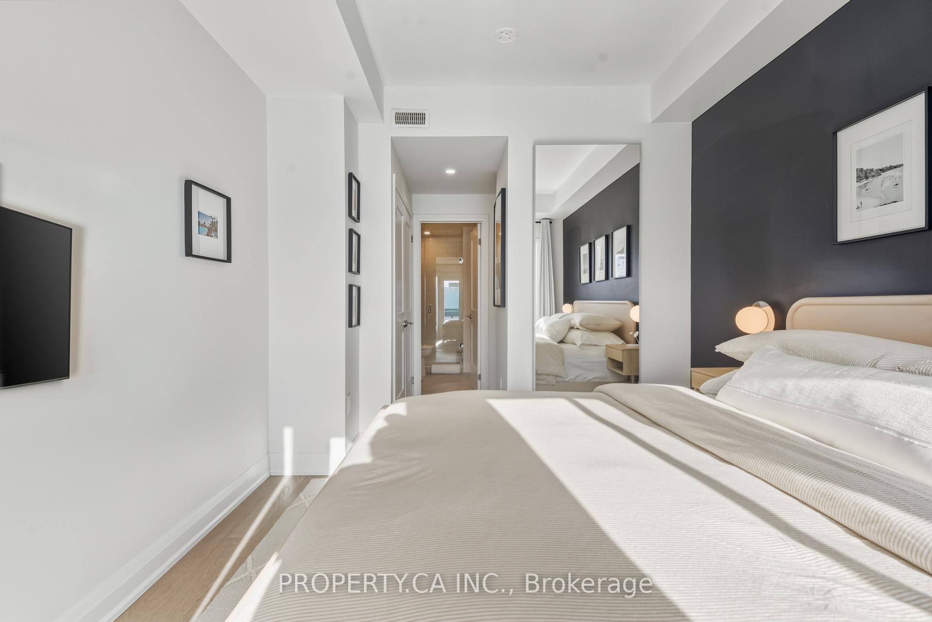 Photo 18 of Unit Th3, 100 Coxwell Avenue, Toronto, Greenwood-Coxwell — HOMEH
