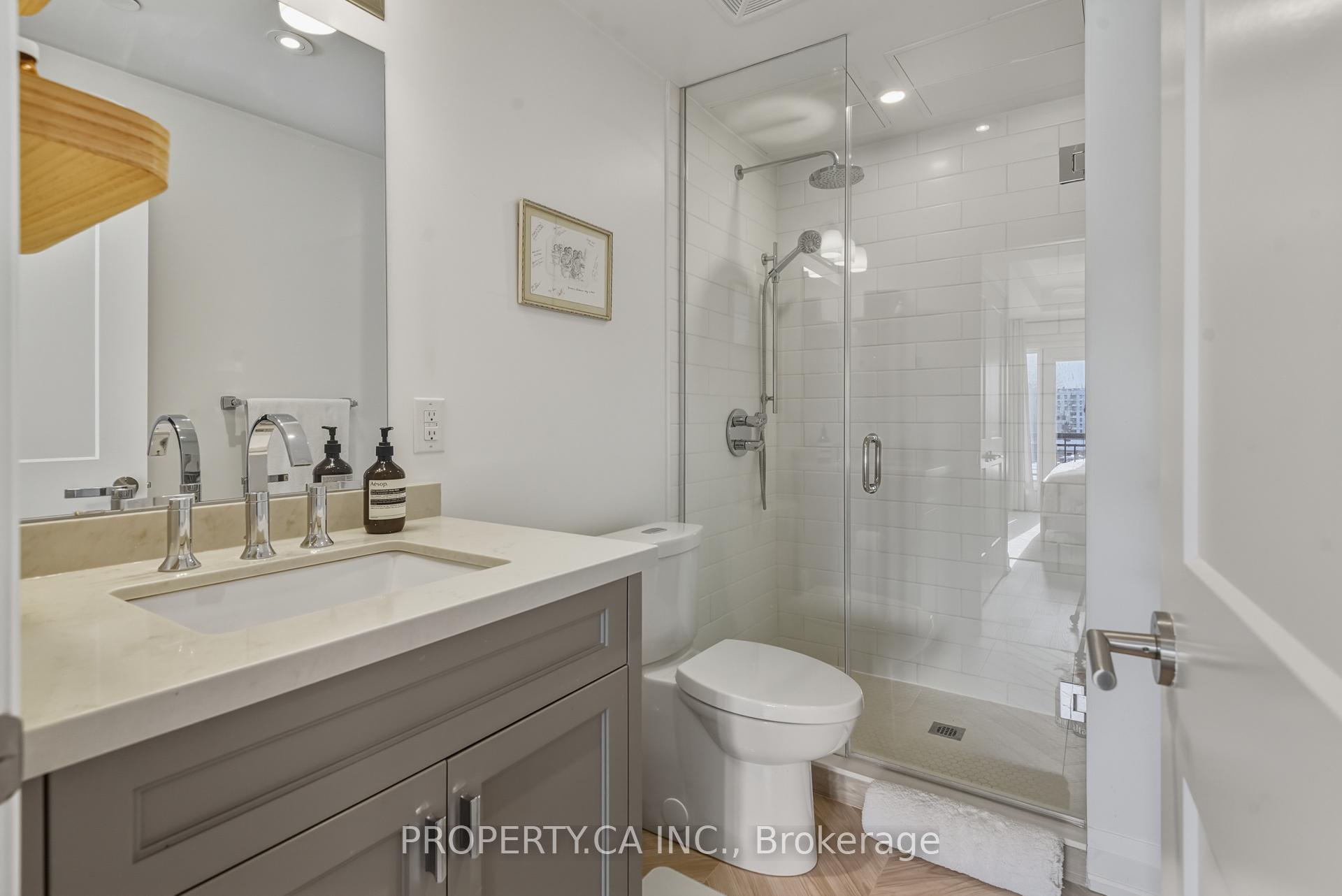 Photo 21 of Unit Th3, 100 Coxwell Avenue, Toronto, Greenwood-Coxwell — HOMEH