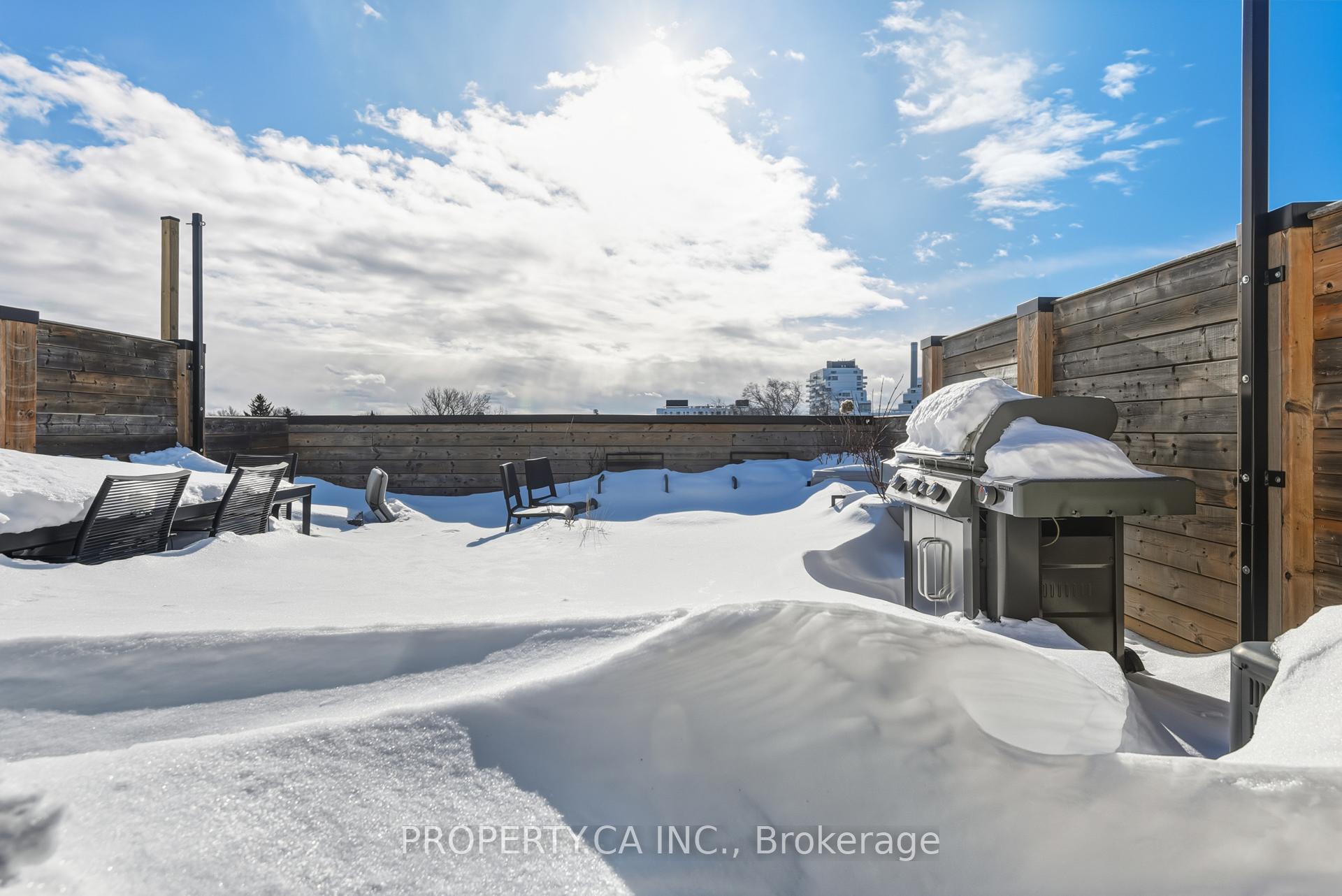 Photo 30 of Unit Th3, 100 Coxwell Avenue, Toronto, Greenwood-Coxwell — HOMEH