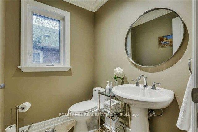 Photo 9 of 72 Fairleigh Crescent, Toronto, Forest Hill North — HOMEH