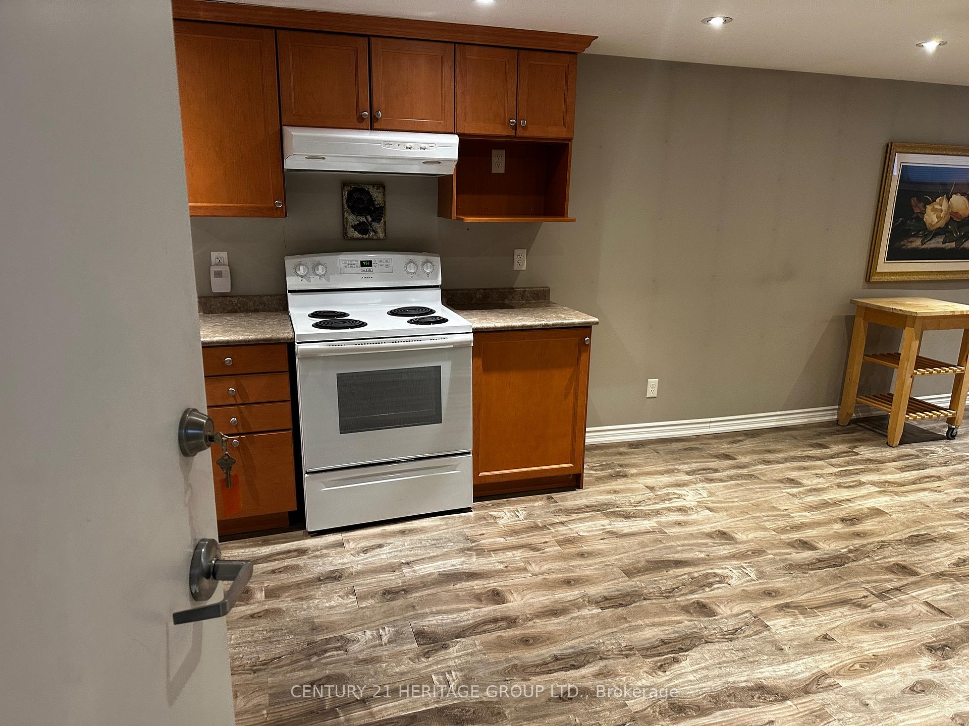 Photo 5 of Unit Basement, 910 Mccullough Drive, Whitby, Downtown Whitby — HOMEH