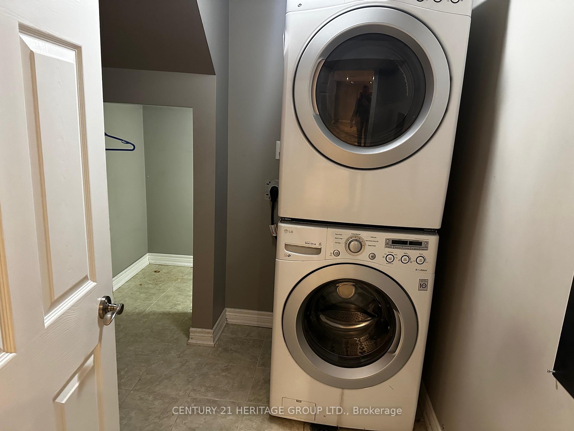 Photo 4 of Unit Basement, 910 Mccullough Drive, Whitby, Downtown Whitby — HOMEH