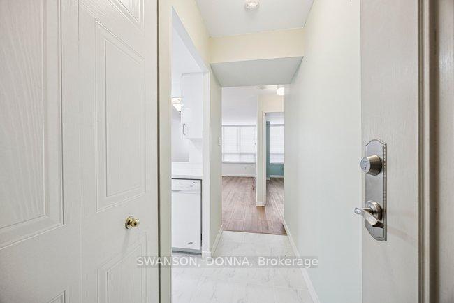 Photo 3 of Unit 2132, 3 Greystone Walk Drive, Scarborough, Kennedy Park — HOMEH