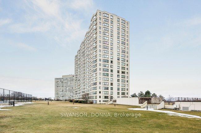 Photo 17 of Unit 2132, 3 Greystone Walk Drive, Scarborough, Kennedy Park — HOMEH